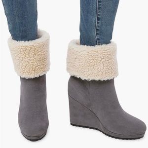 NEW! Just Fab Wedge Grey Booties w White Faux Fur Trim - size 7 - MSRP $59.95!!